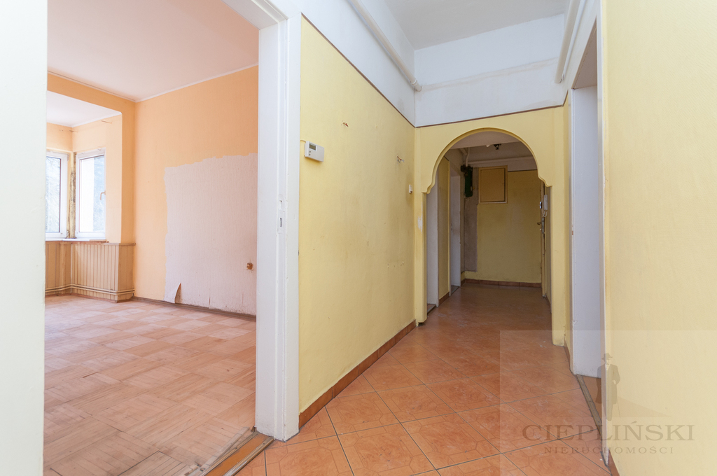 Duże 110 metrowe mieszkanie przy Jasnych Błoniach (12)