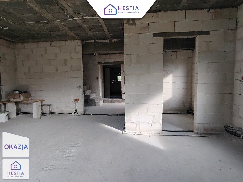 Dom do wykończenia w malowniczej okolicy (4)