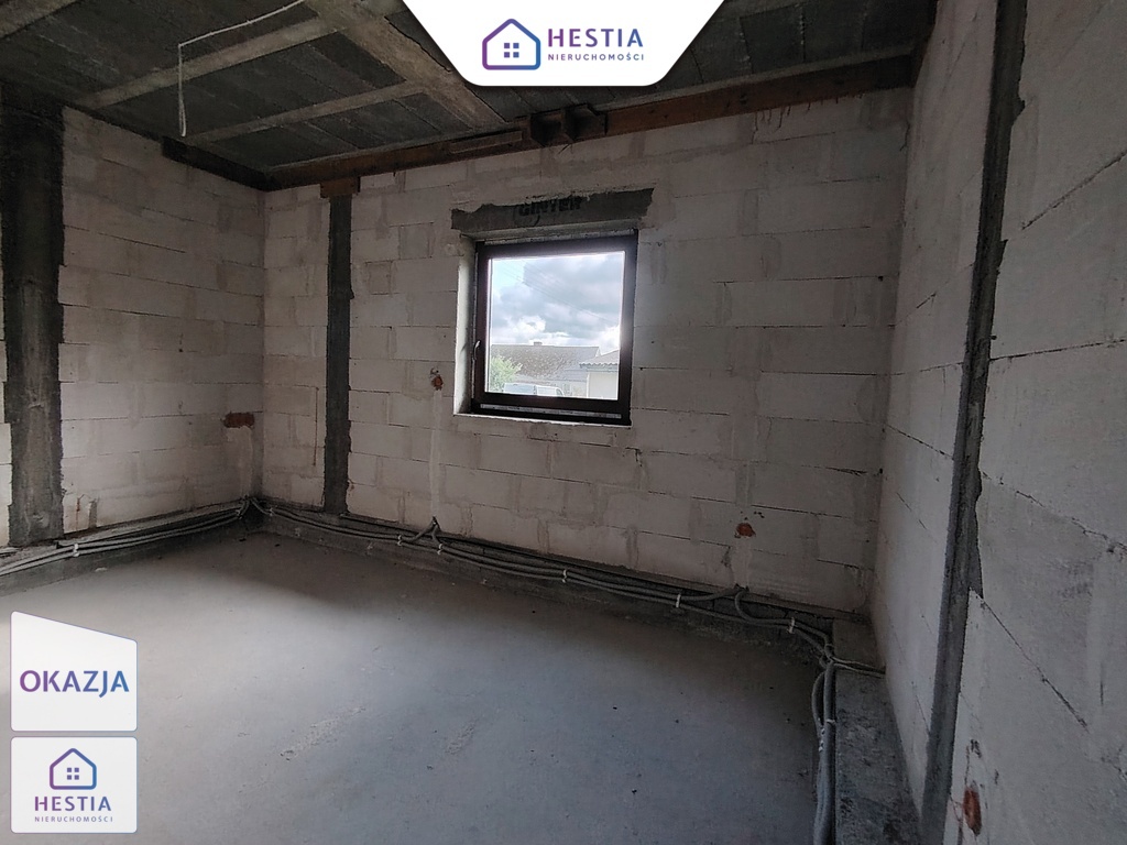 Dom do wykończenia w malowniczej okolicy (11)