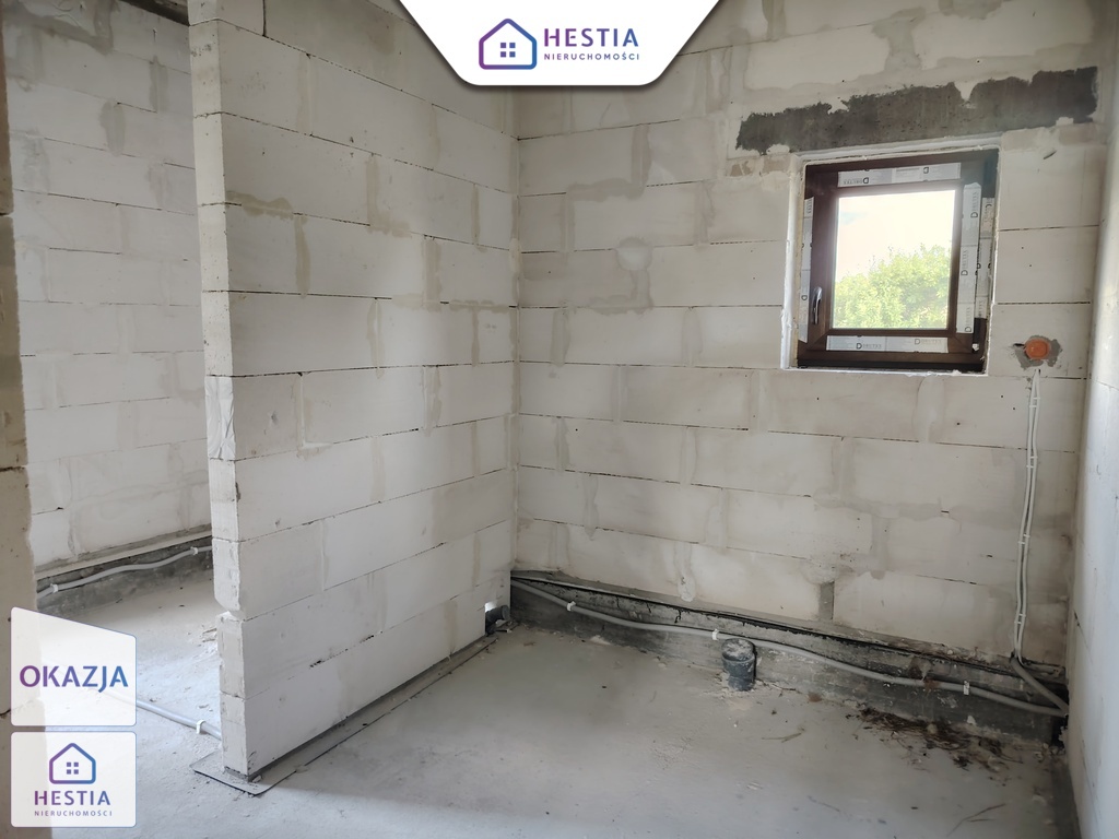 Dom do wykończenia w malowniczej okolicy (13)