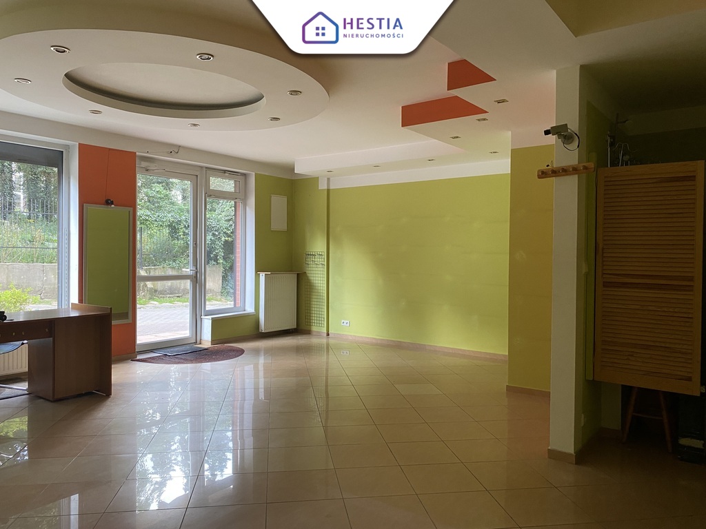 Lokal usługowy w doskonałej lokalizacji (5)