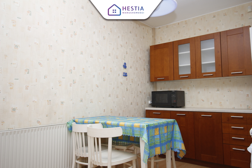 Dom wolnostojący z ogrodem w spokojnej okolicy. (15)