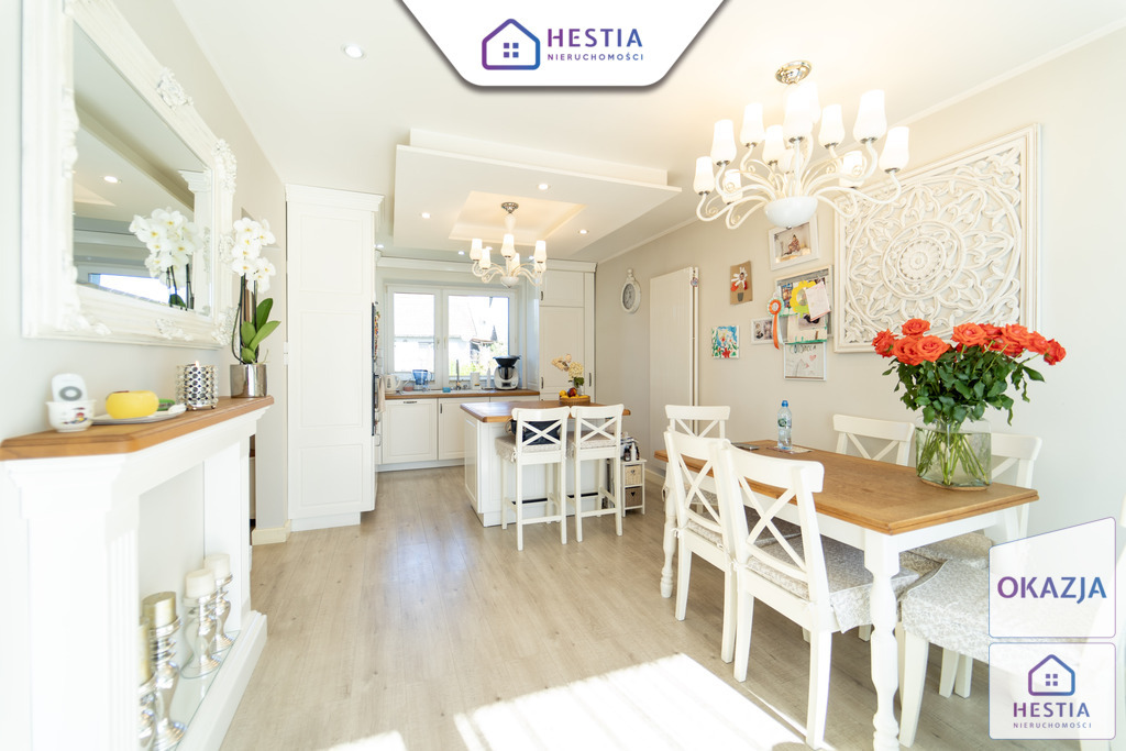 Dom wolnostojący, w całości podpiwniczony. (9)