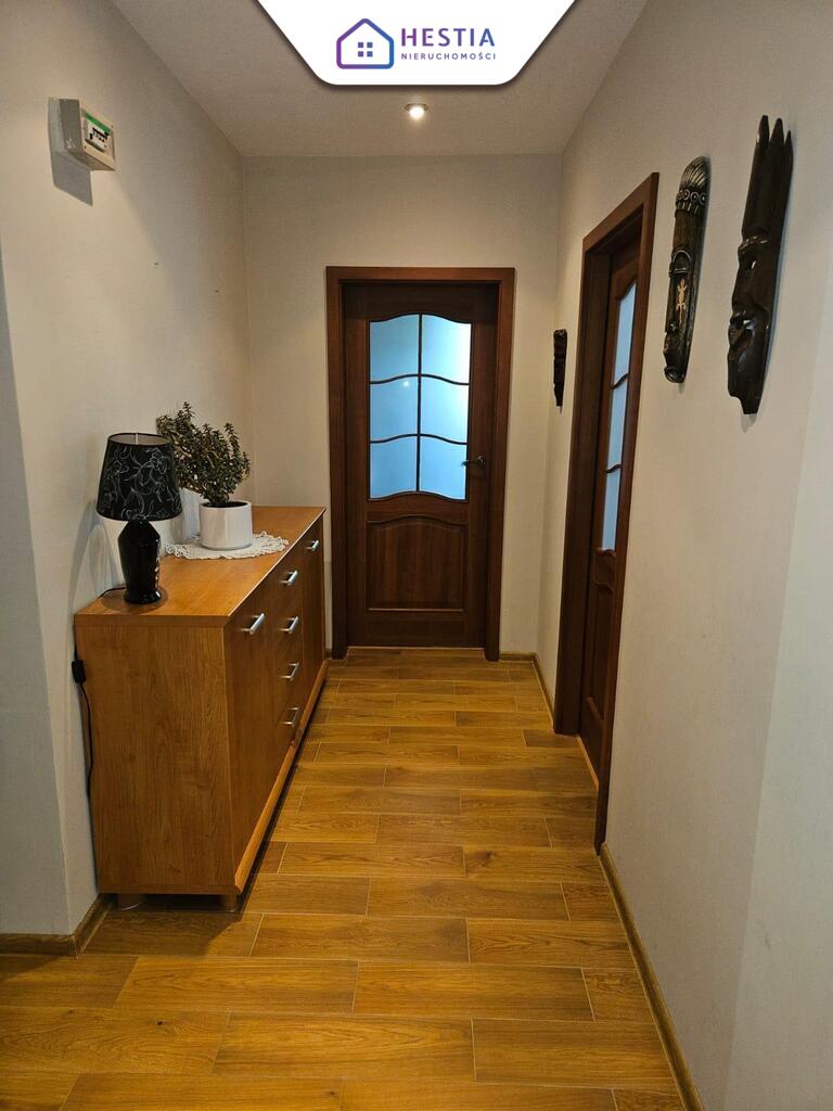 Duże 2 pokojowe mieszkanie na II piętrze (6)