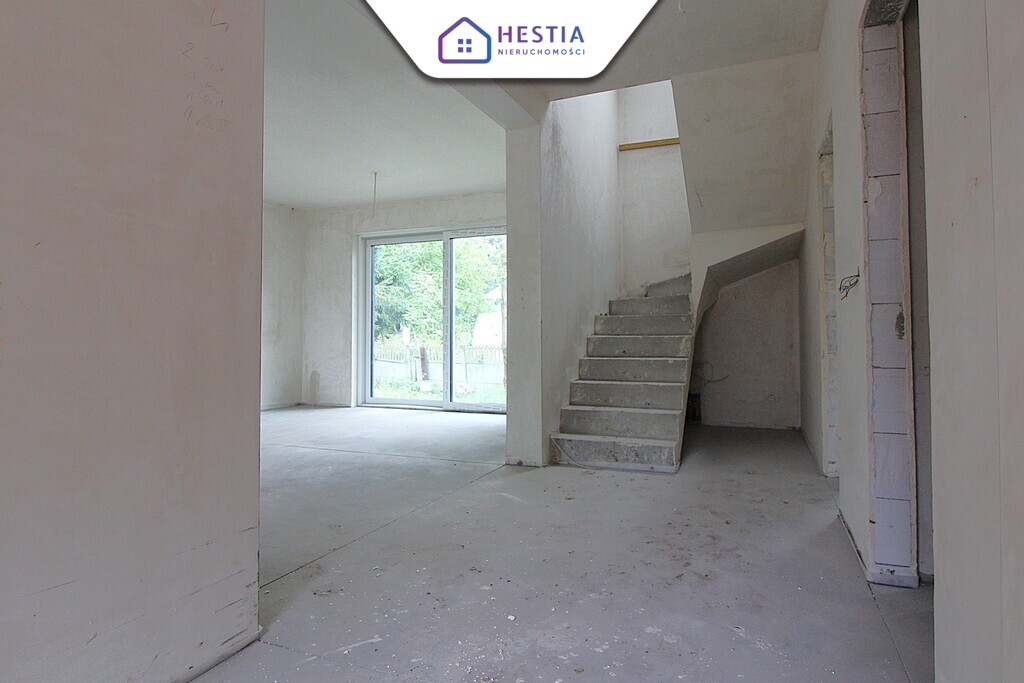 Sprzedam dom jednorodzinny w stanie deweloperskim (8)