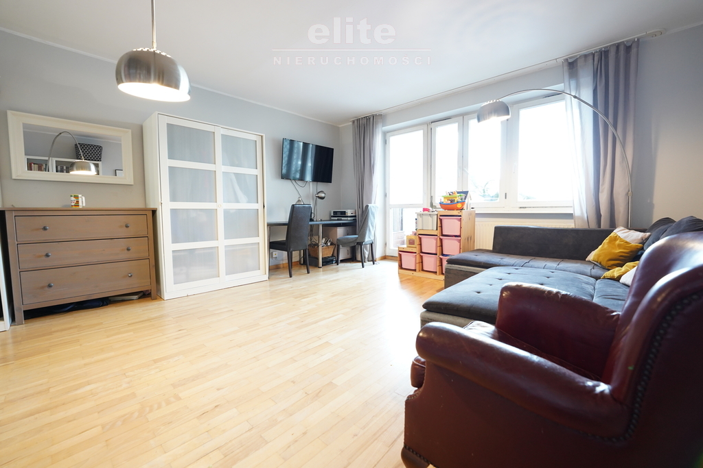 Przestronne 2 pokojowe mieszkanie Gumieńce balkon (4)