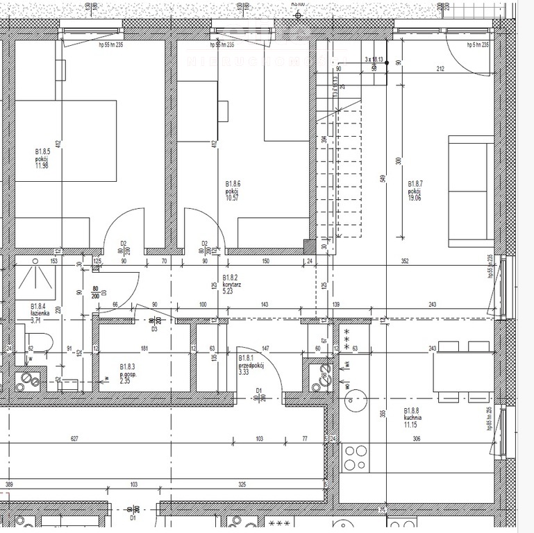 Mieszkanie 2 poziomowe z ogródkiem i 5 pokojami (10)