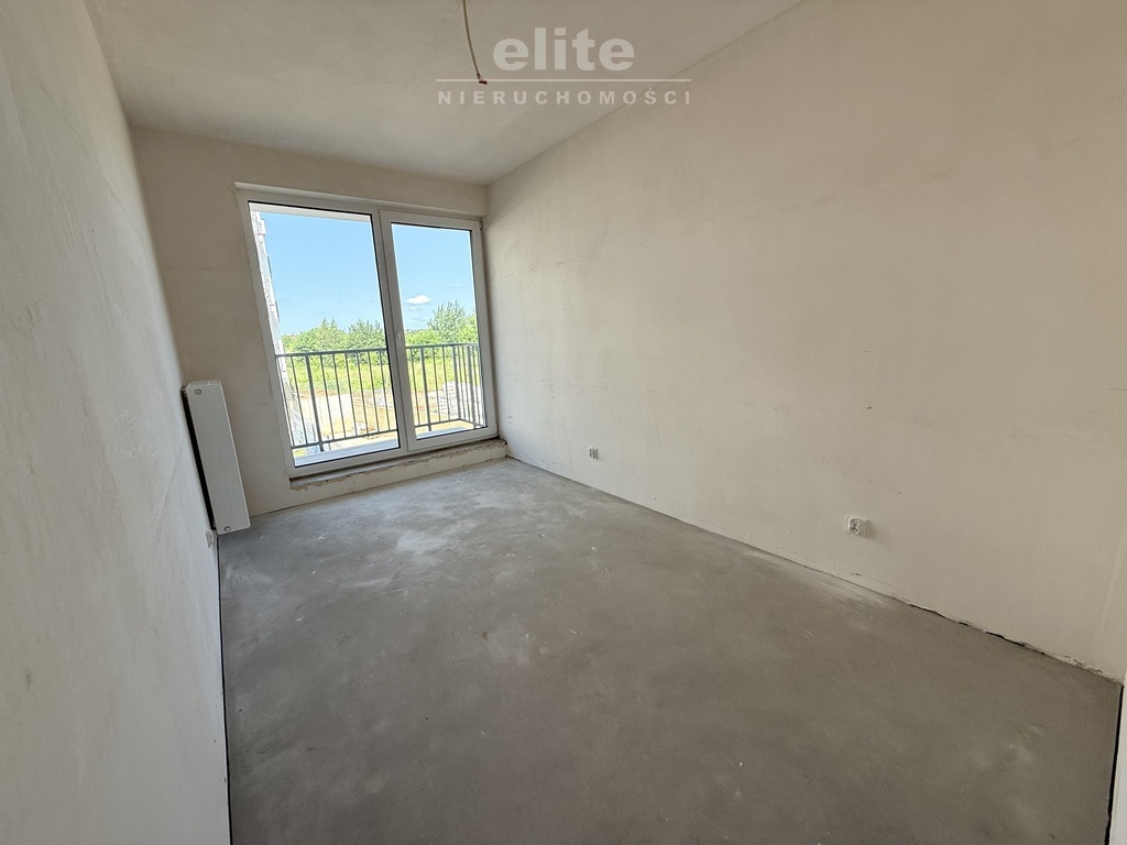 Mieszkanie 2 poziomowe z ogródkiem i 5 pokojami (8)