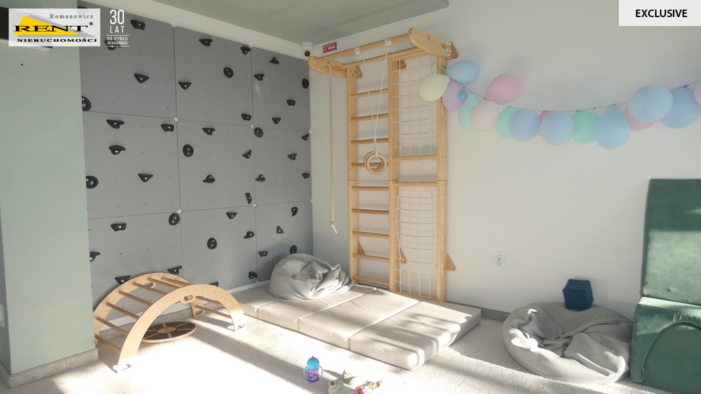 Apartament z tarasem, m. w garażu, SPA, basen (16)