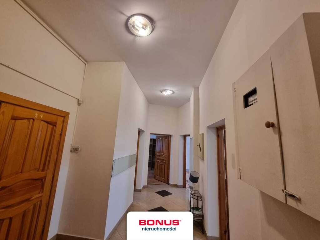 4 pokoje, 128,52m2, 1 piętro idealne na kancelarię (5)