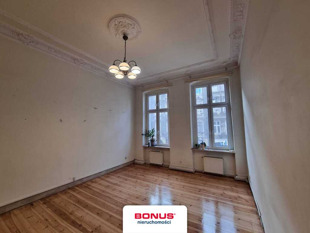 4 pokoje, 128,52m2, 1 piętro idealne na kancelarię (8)