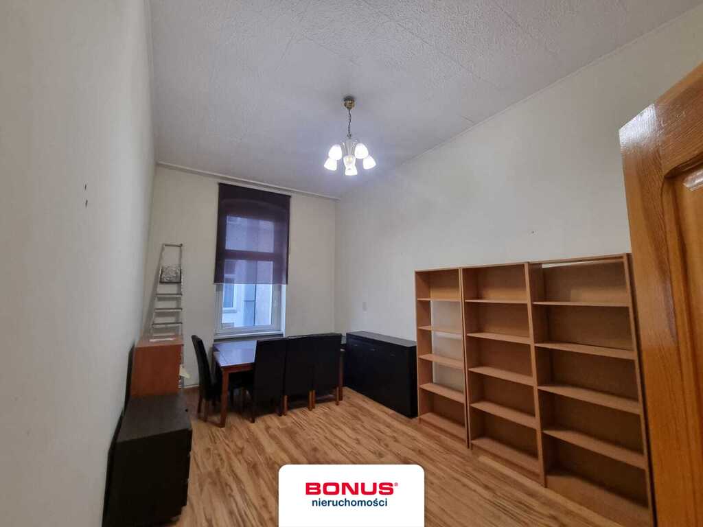 4 pokoje, 128,52m2, 1 piętro idealne na kancelarię (14)