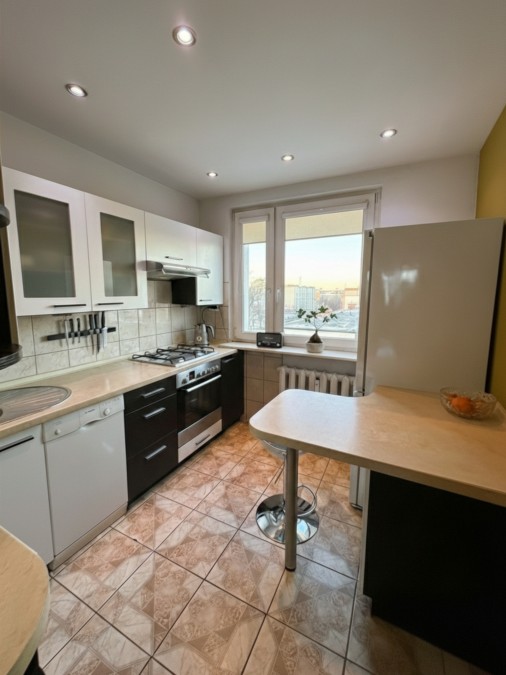 Przytulne 3 pokoje-balkon (5)