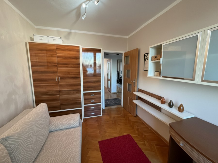 Przytulne 3 pokoje-balkon (1)