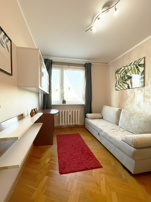 Przytulne 3 pokoje-balkon (4)