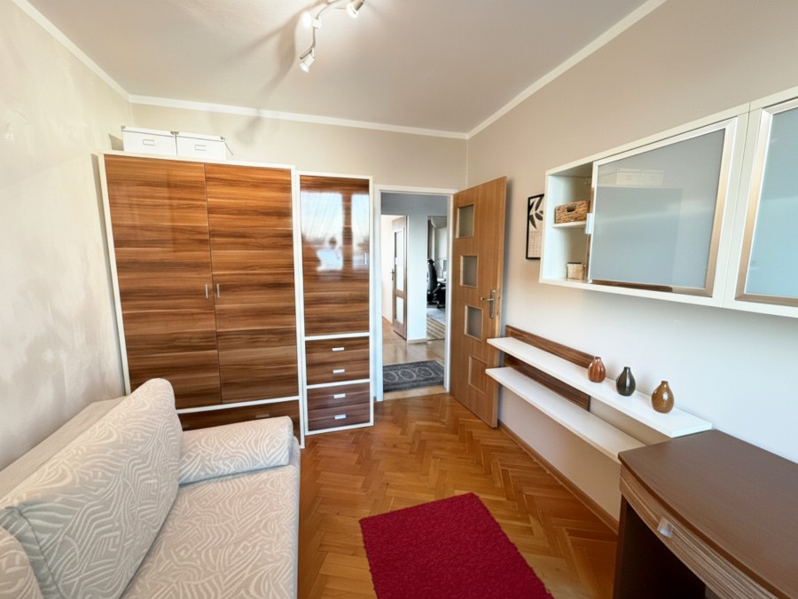 Przytulne 3 pokoje-balkon (5)