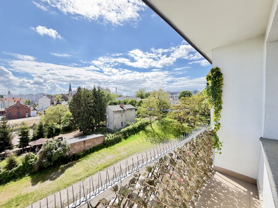 Przytulne 3 pokoje-balkon (14)