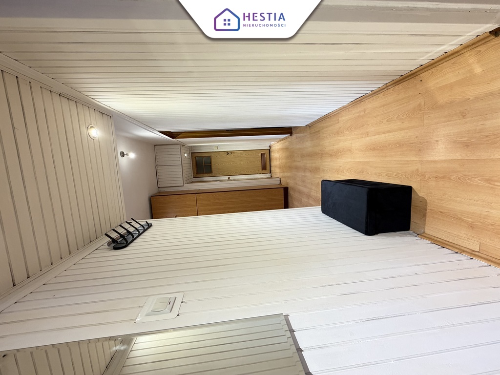 4- pok mieszkanie z piwnica i balkonem.Zawadzkiego (12)