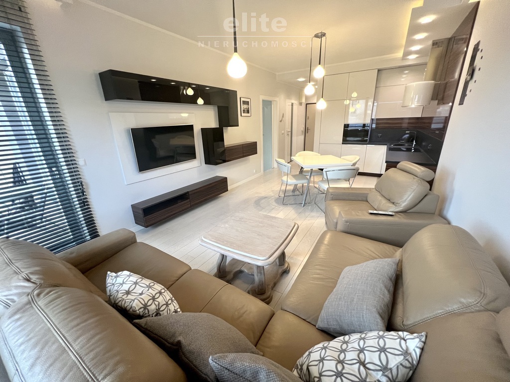 Gumieńce, 2 pok. z m. postojowym, kom lok,balkon, (1)