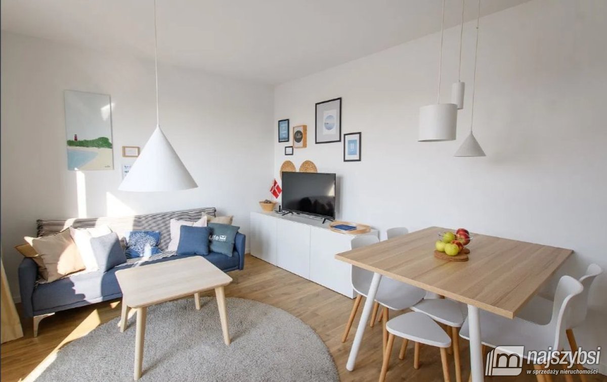 KOŁOBRZEG- DWUPOZIOMOWE MIESZKANIE 300M OD PLAŻY  (4)