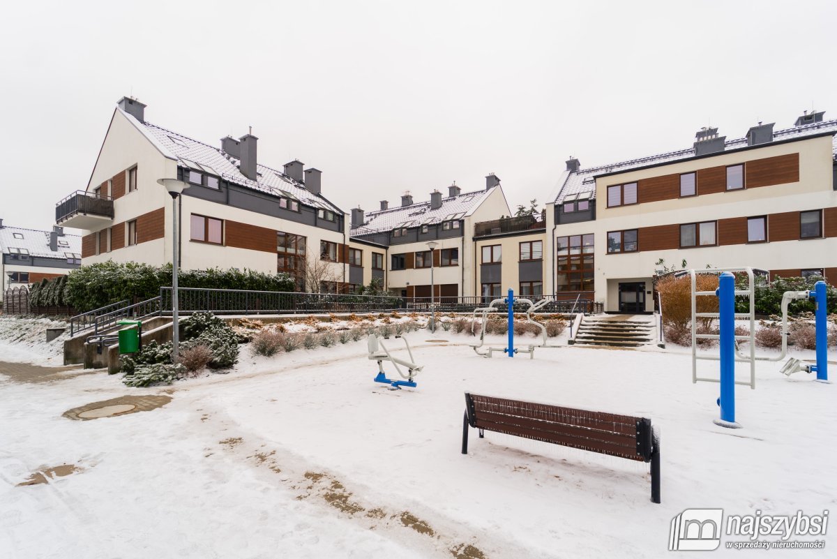 Warzymice-3 pokoje, taras 45m2 i Strych 30m2 (2)