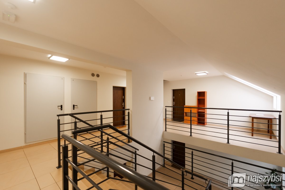 Warzymice-3 pokoje, taras 45m2 i Strych 30m2 (20)