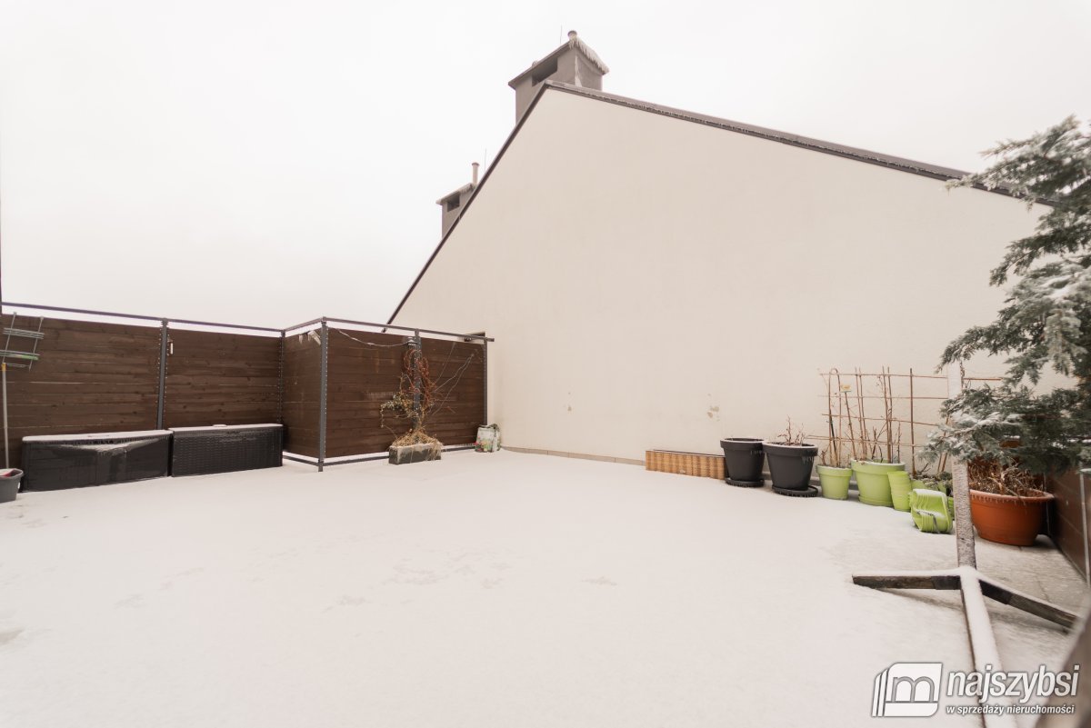 Warzymice-3 pokoje, taras 45m2 i Strych 30m2 (21)