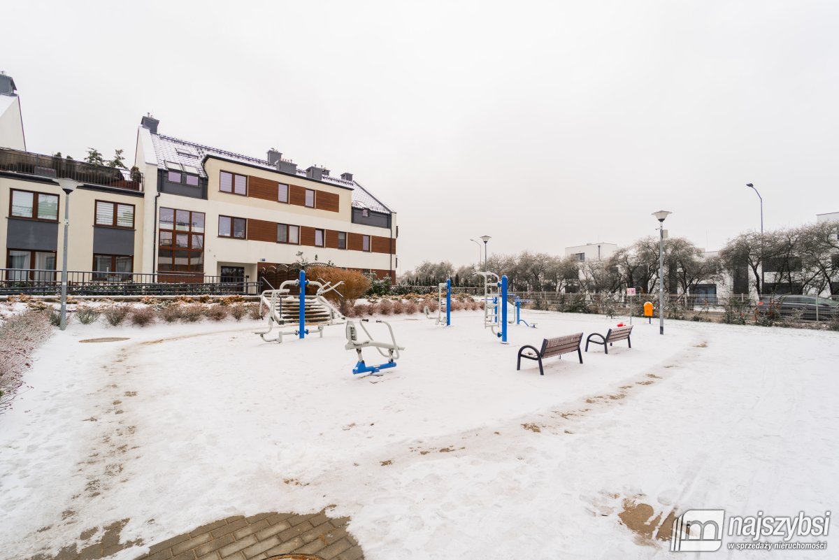 Warzymice-3 pokoje, taras 45m2 i Strych 30m2 (26)