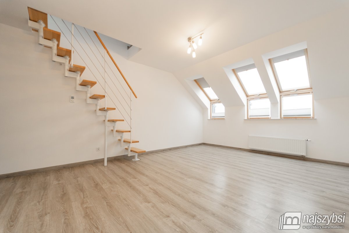 Warzymice-3 pokoje, taras 45m2 i Strych 30m2 (5)