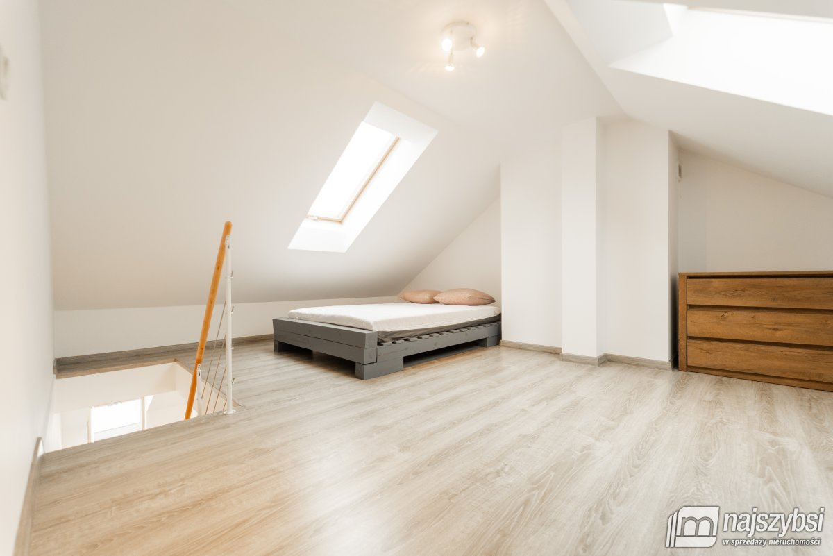 Warzymice-3 pokoje, taras 45m2 i Strych 30m2 (9)