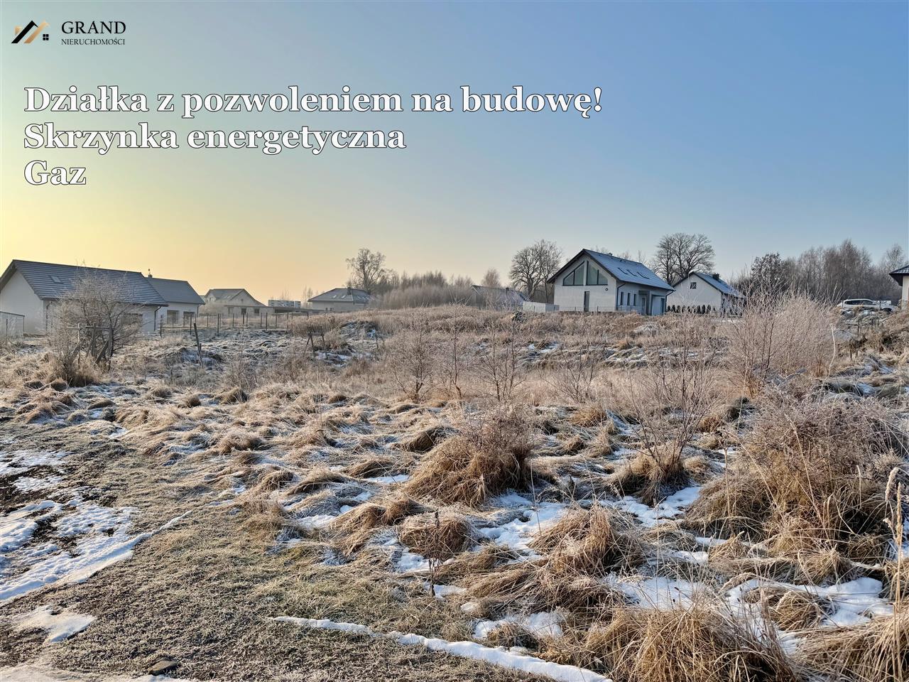 Działka budowlana z pozwoleniem - Niekłonice (1)