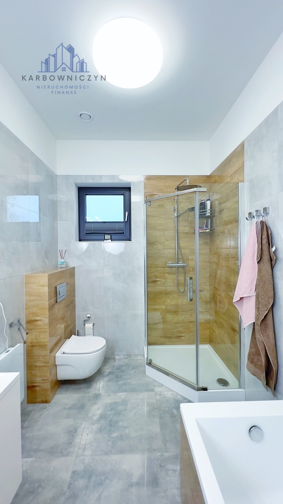 Nowoczesny dom dla wymagających w cenie mieszkania (19)