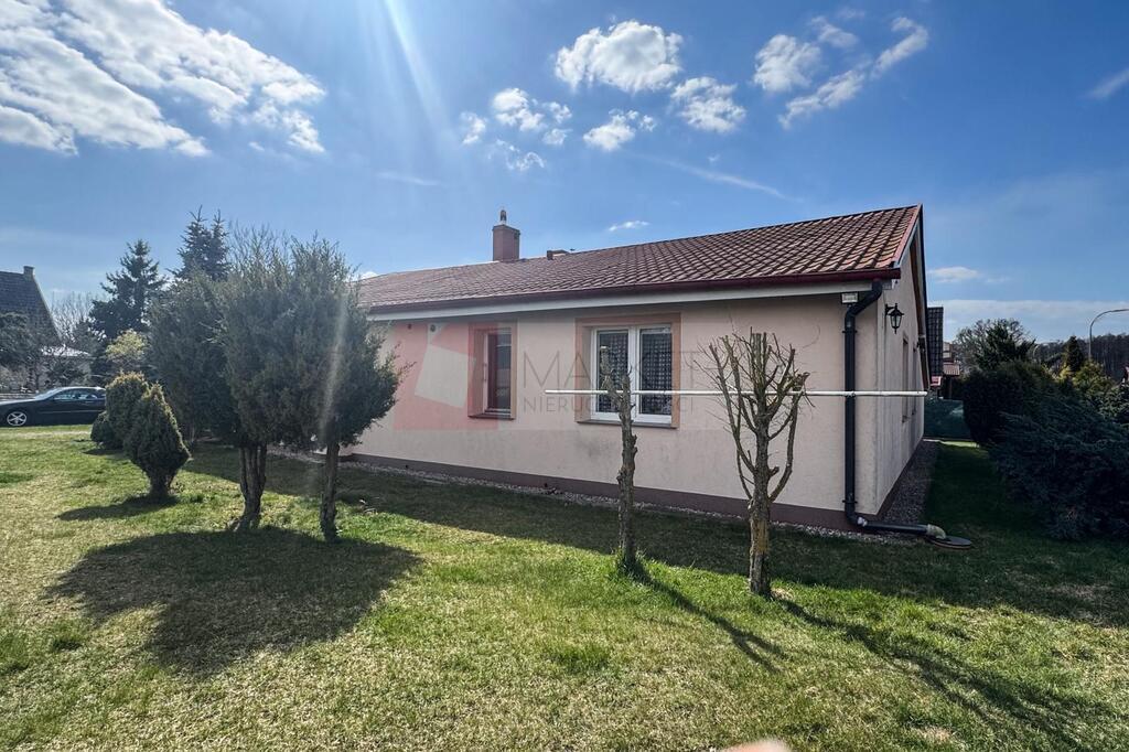 Parterowy dom wolnostojący w Stepnicy- 650.000 zł (19)