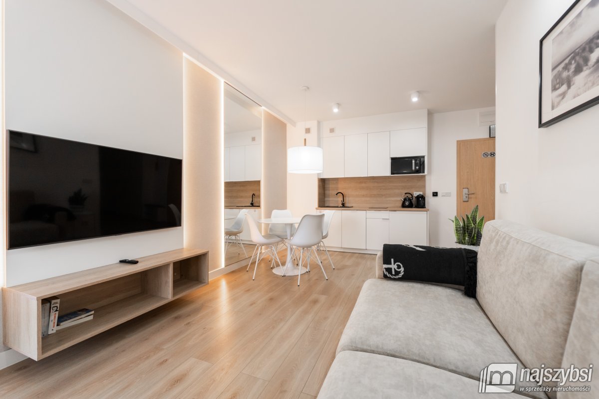 Pobierowo - Apartament z miejscem postojowym   (11)