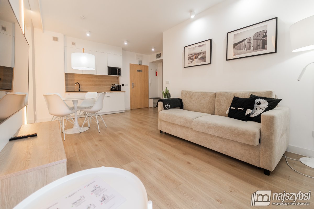 Pobierowo - Apartament z miejscem postojowym   (4)