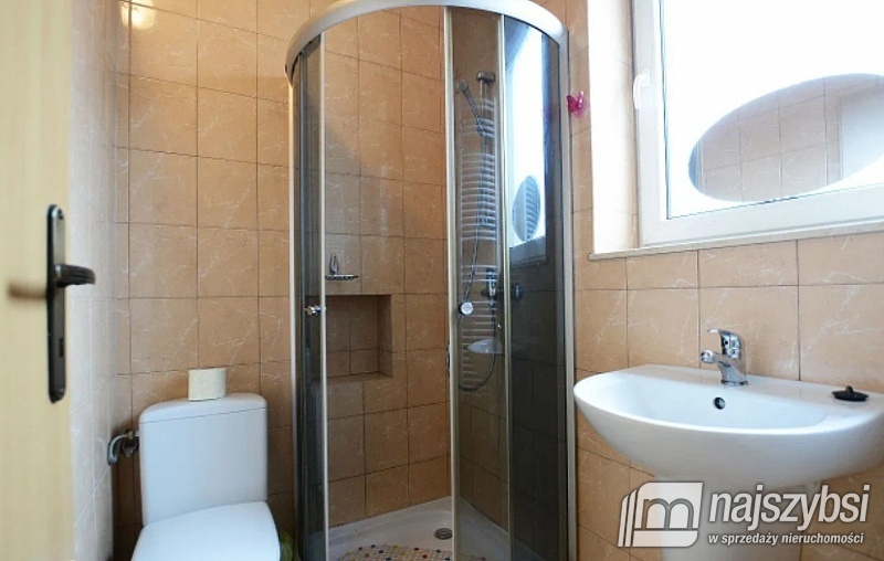 KOŁOBRZEG- DOM ZABUDOWA BLIŹNIACZA  1,5km DO MORZA (4)