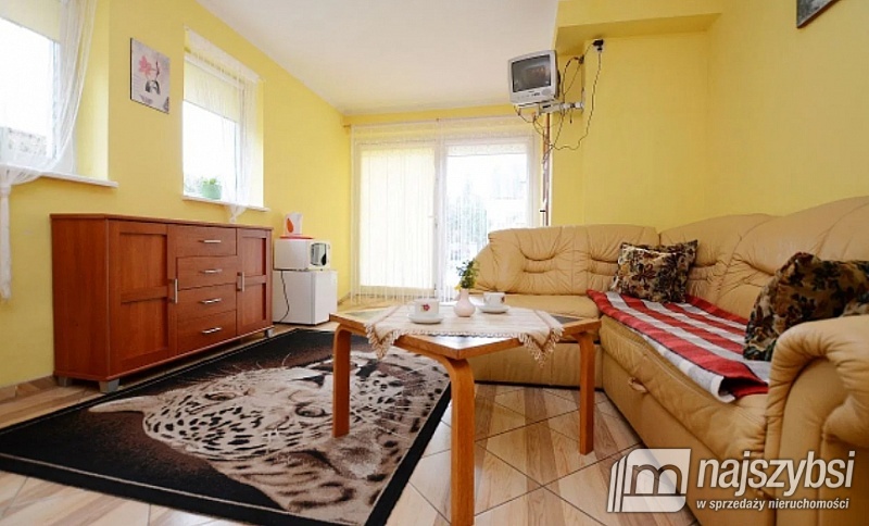 KOŁOBRZEG- DOM ZABUDOWA BLIŹNIACZA  1,5km DO MORZA (5)