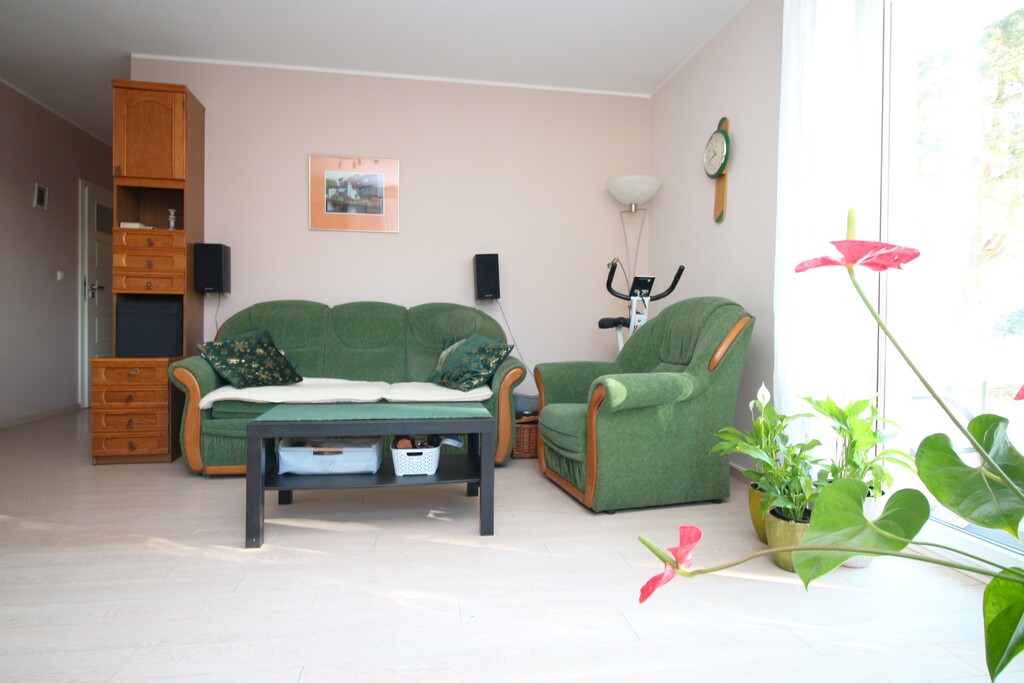 Dom w Sownie na osiedlu pod lasem z dużą działką (20)