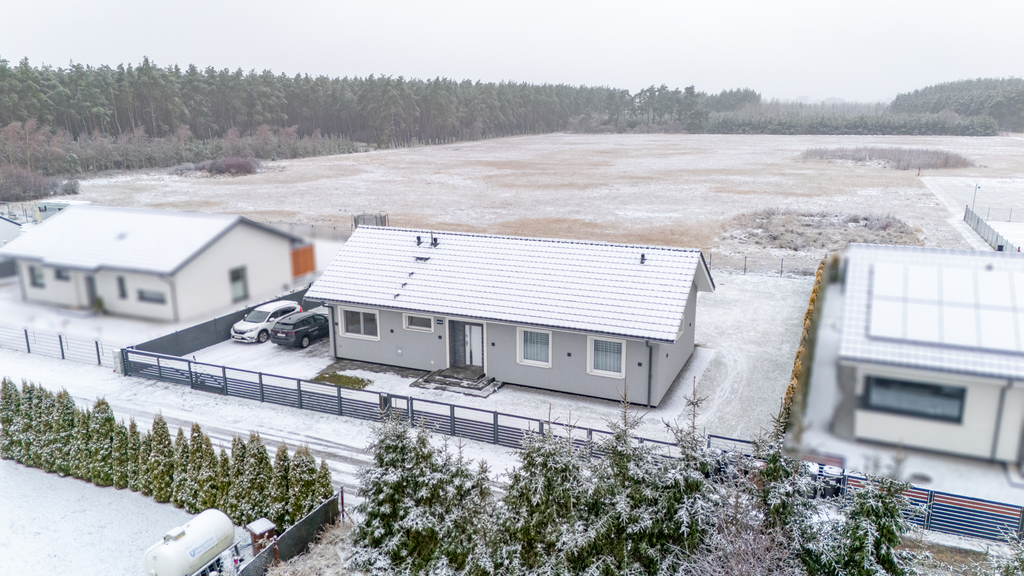 NOWOCZESNY DOM POD LASEM - WYSOKI STANDARD (16)