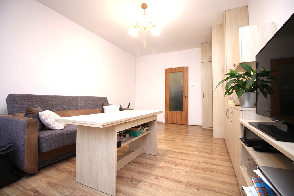 3-pokojowe mieszkanie z balkonem - Os. Letnie (3)