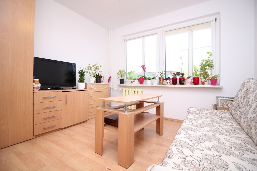 3-pokojowe mieszkanie z balkonem - Os. Letnie (5)