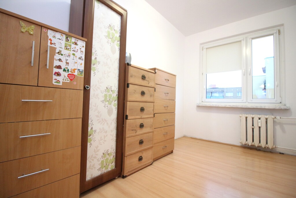 3-pokojowe mieszkanie z balkonem - Os. Letnie (6)