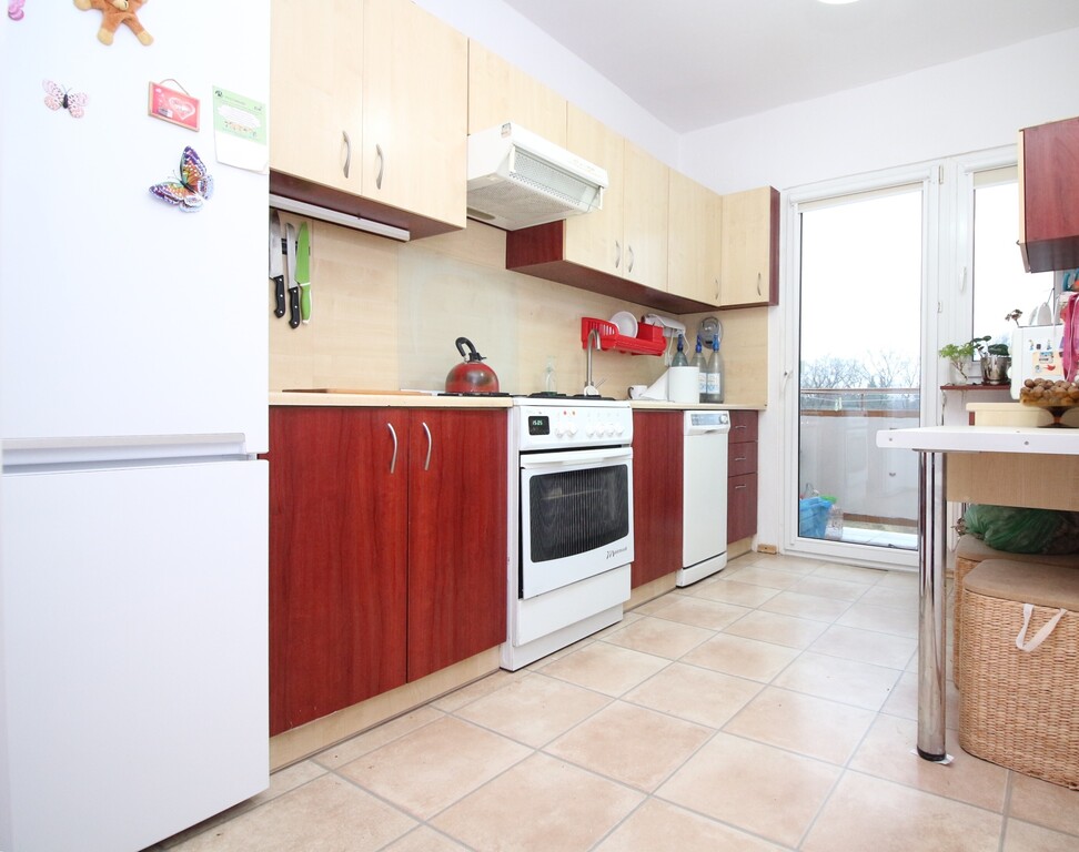 3-pokojowe mieszkanie z balkonem - Os. Letnie (7)