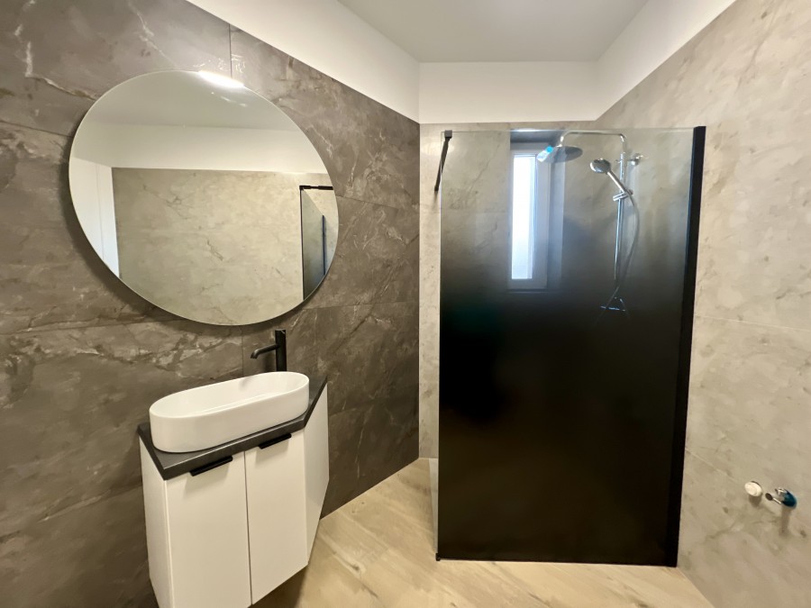 Stylowe mieszkanie w centrum - Twoje nowe miejsce! (9)