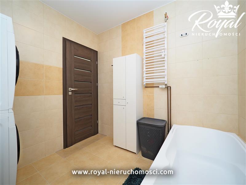 Zadbane 3 pokoje przy ul. Bolesława Śmiałego (13)