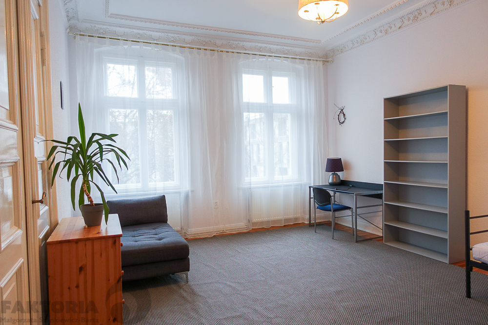 Centrum 4 pokoje 118 m2, umeblowane, 3800+1000 (2)