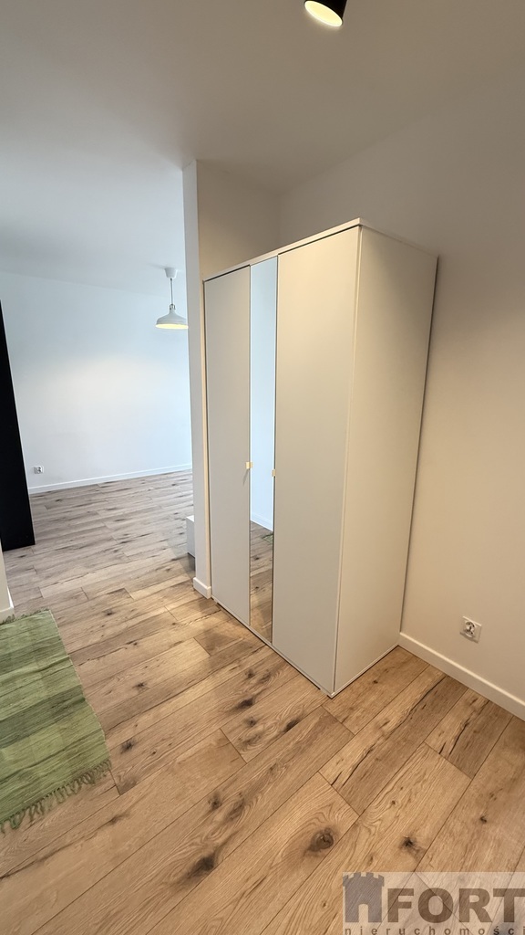 Tenisowa, 2 pokojowe, 2 piętro winda, balkon (8)