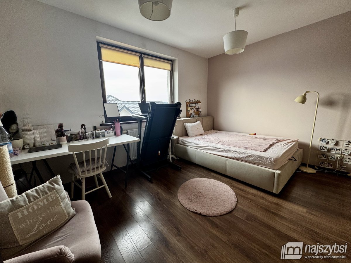 Bezrzecze-  komfortowy dom z ogrodem (10)