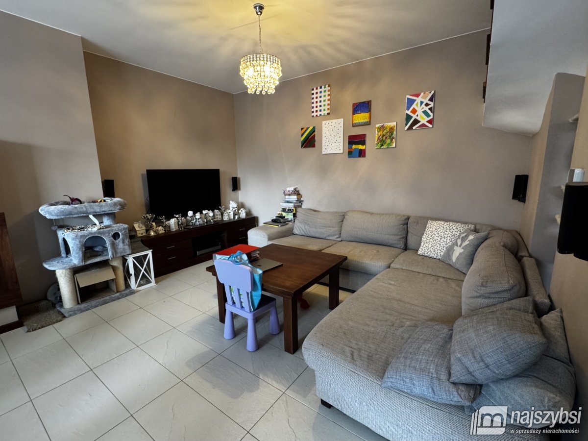 Bezrzecze-  komfortowy dom z ogrodem (2)