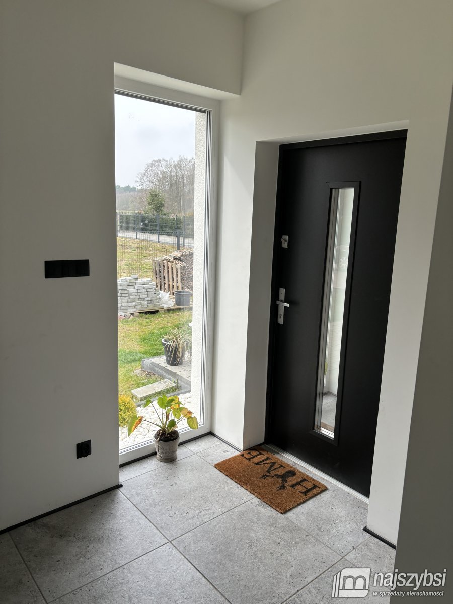 Tanowo- wyjątkowy nowoczesny dom parterowy (17)